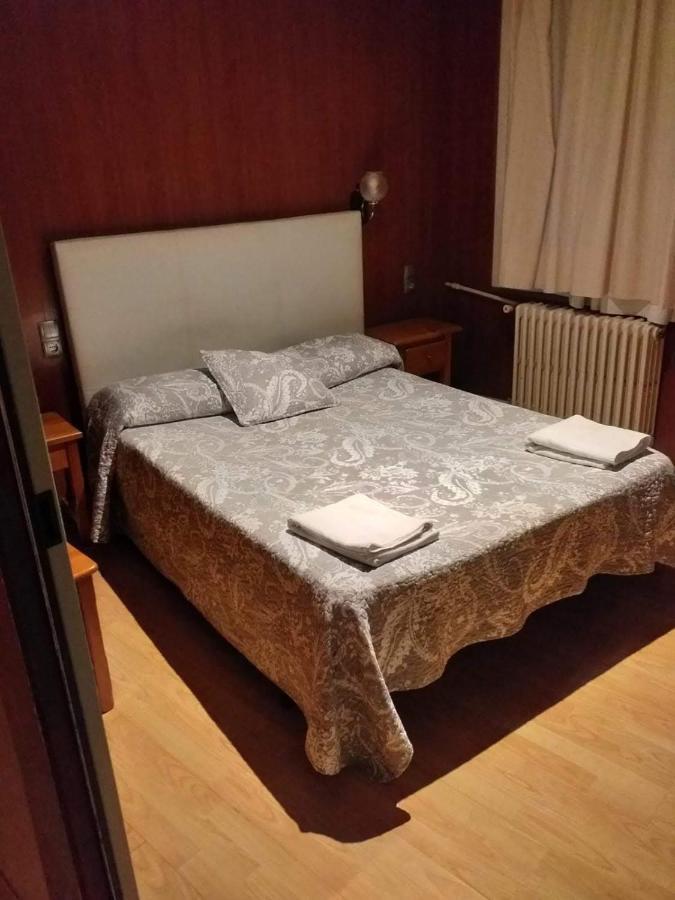 Porta De Nuria Guest house 2*