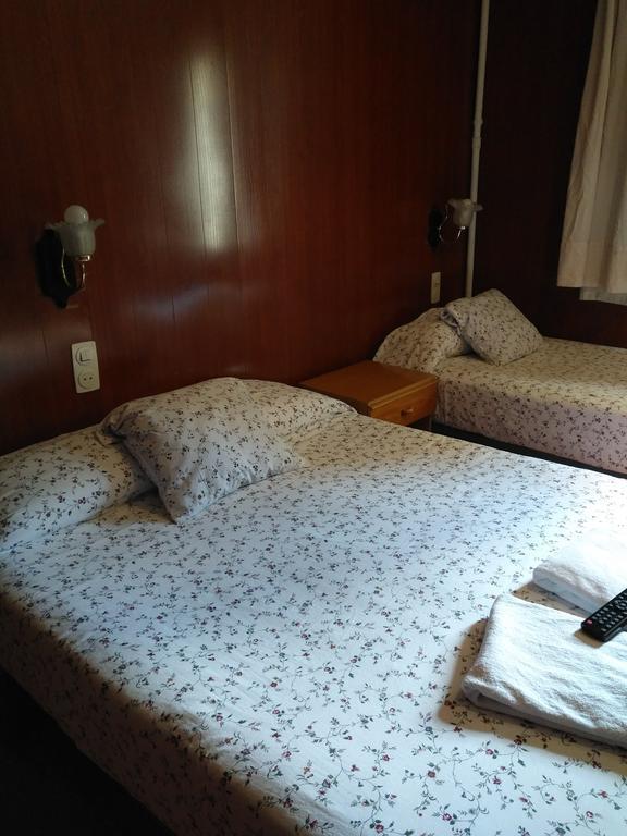Guest house Porta De Nuria 2*